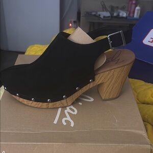Women's Black Slingback Clogs
